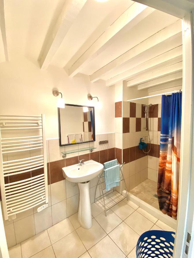 T2 Centre Historique Lapalud Apartment Bagian luar foto